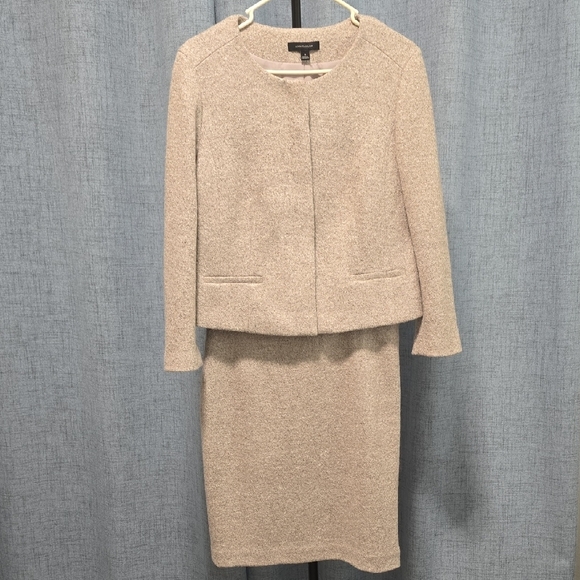 Ann Taylor Size 8/6 Skirt Suit w/Blazer Jacket Professional,  career, church - Picture 4 of 16